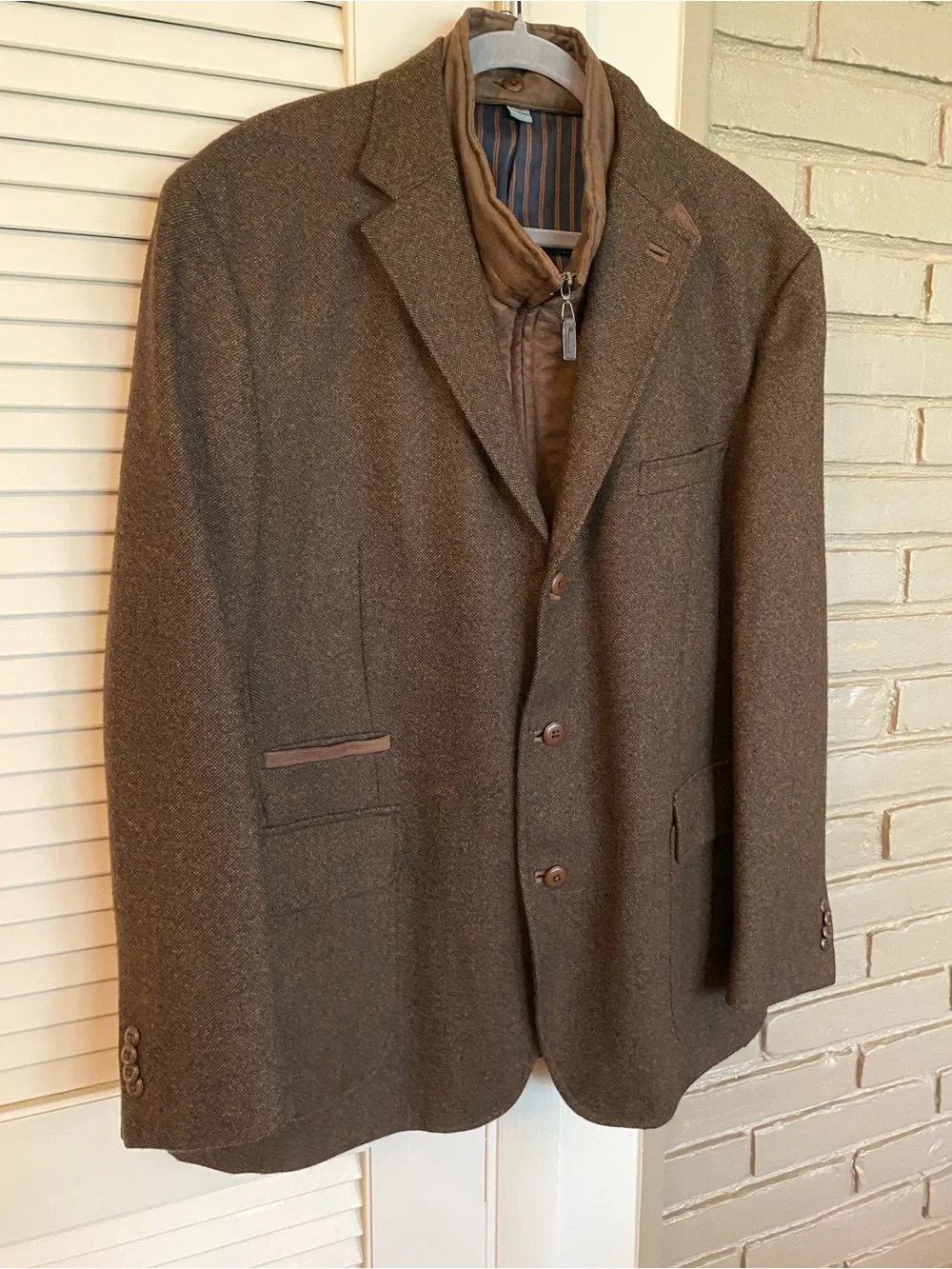 Johnston & Murphy Brown Wool-Blend Blazer with Zip-In Vest - Picture 2 of 12